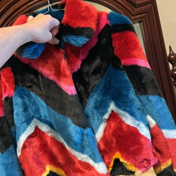 ALICE +OLIVIA FUR JACKET SIZE XS - Picture 6 of 11